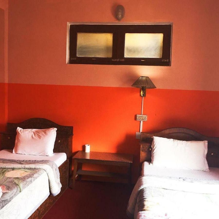 Hotel Mount Heaven Pokhara Extérieur photo