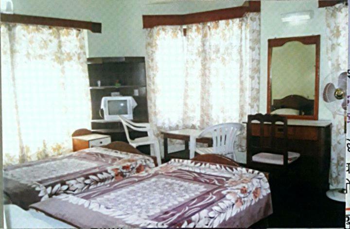 Hotel Mount Heaven Pokhara Extérieur photo